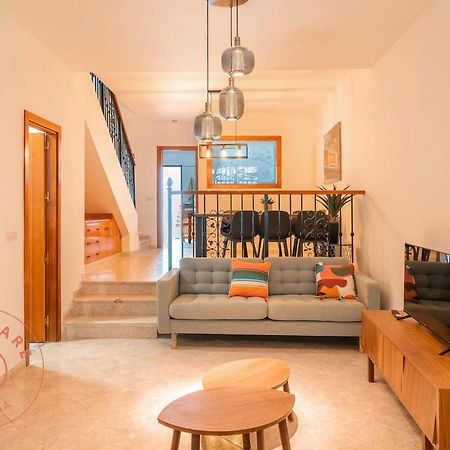 Spacious Home With Lovely Garden - Tcm รินกอนเดลาวิกตอเรีย ภายนอก รูปภาพ